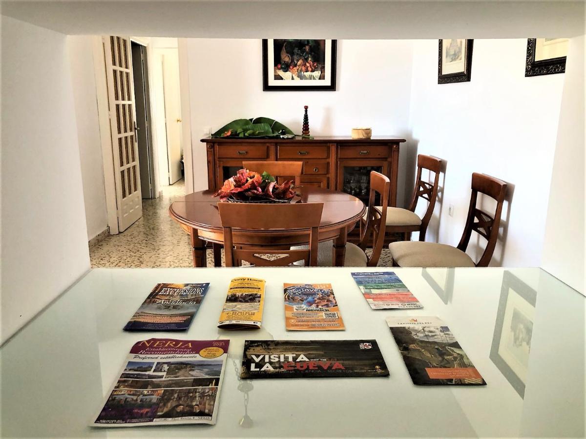 Salute To The Sea Apartment Nerja Ngoại thất bức ảnh