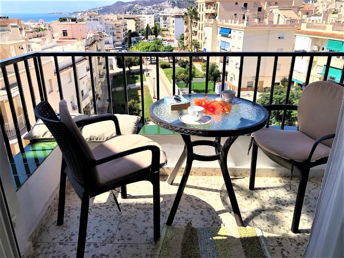 Salute To The Sea Apartment Nerja Ngoại thất bức ảnh