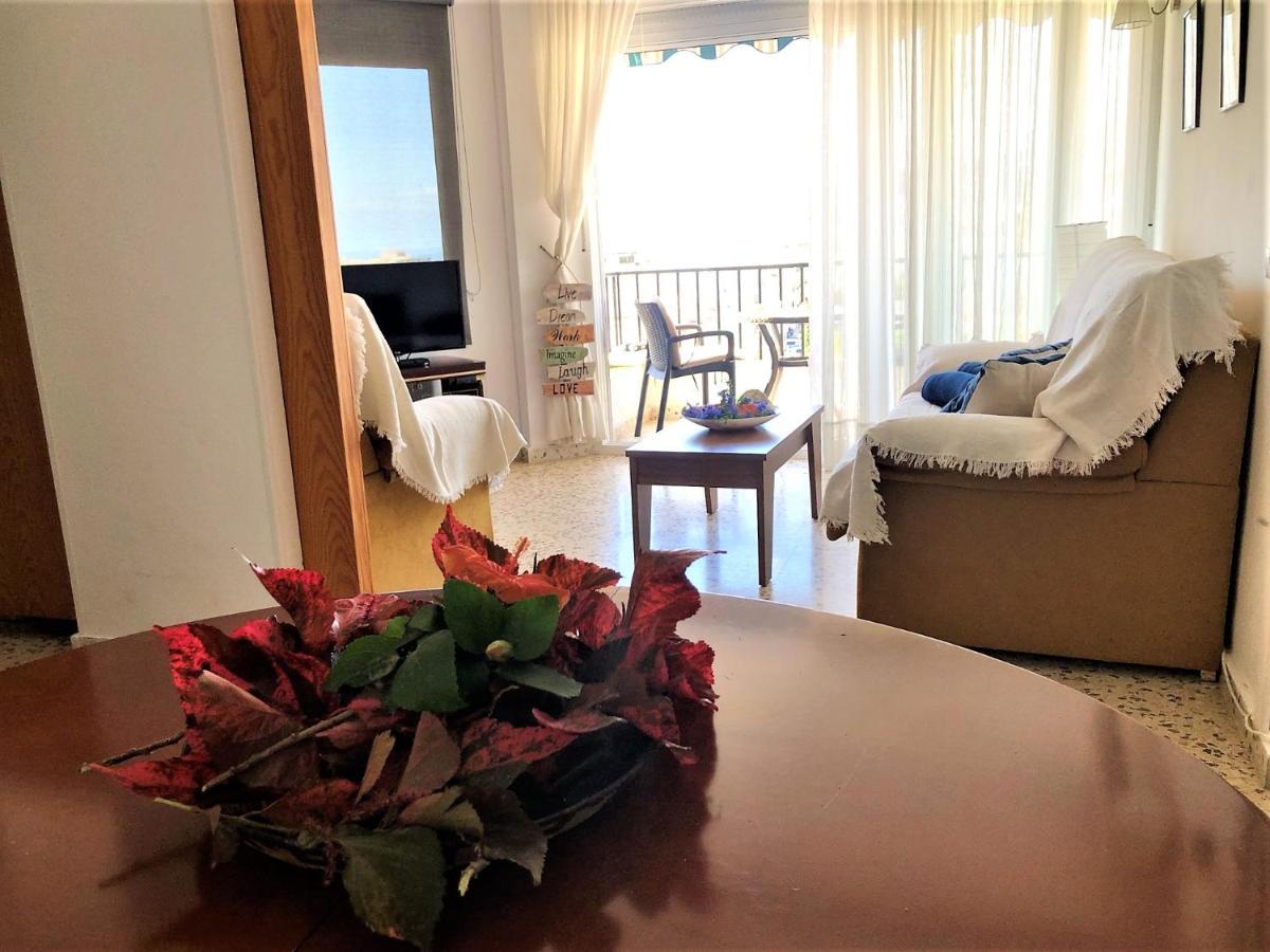 Salute To The Sea Apartment Nerja Ngoại thất bức ảnh